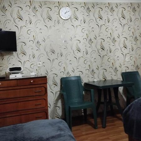 Baazovi 17 Apartment Тбілісі Екстер'єр фото