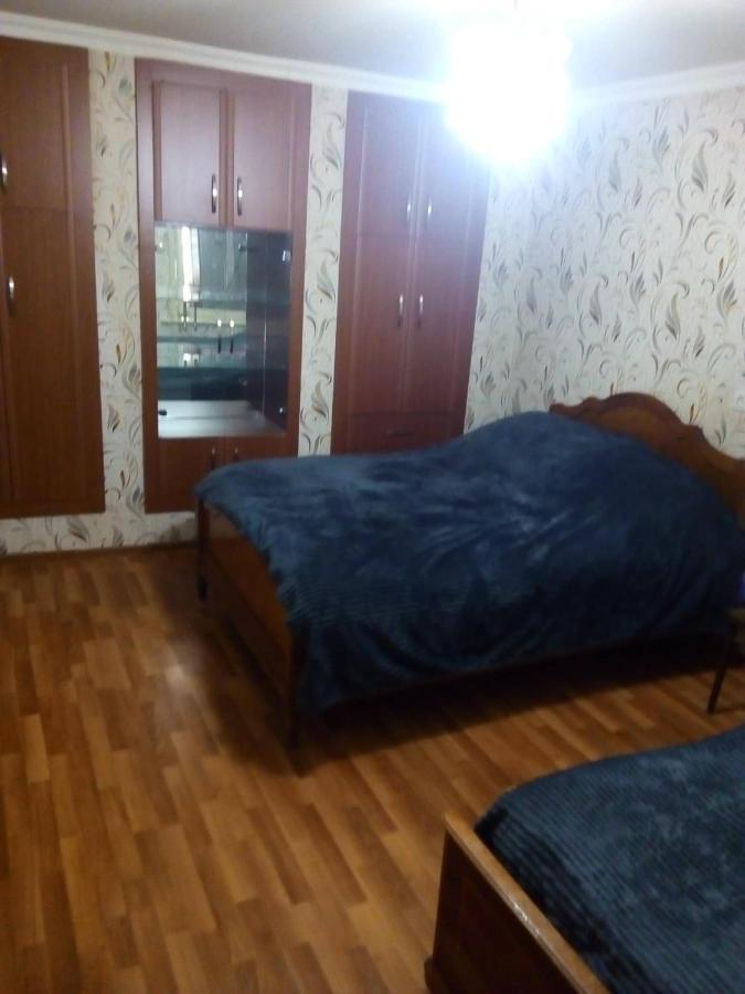 Baazovi 17 Apartment Тбілісі Екстер'єр фото