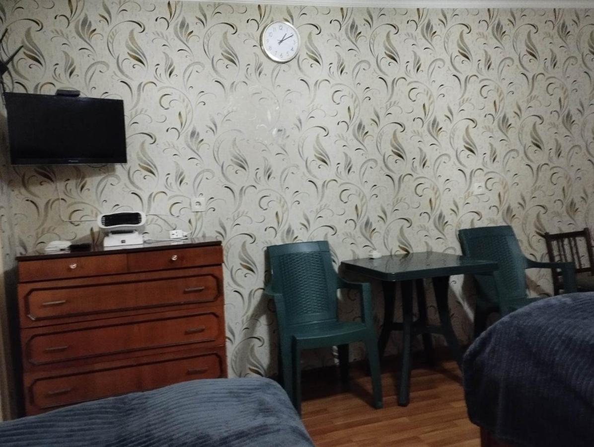 Baazovi 17 Apartment Тбілісі Екстер'єр фото